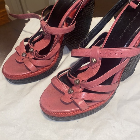 Balenciaga Size 8 Pink, Red, and Black Platform Wedge Heels - Picture 5 of 5